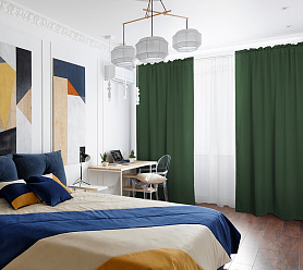 Шторы Премиум темно-зеленые на кулиске с гребешком блэкаут